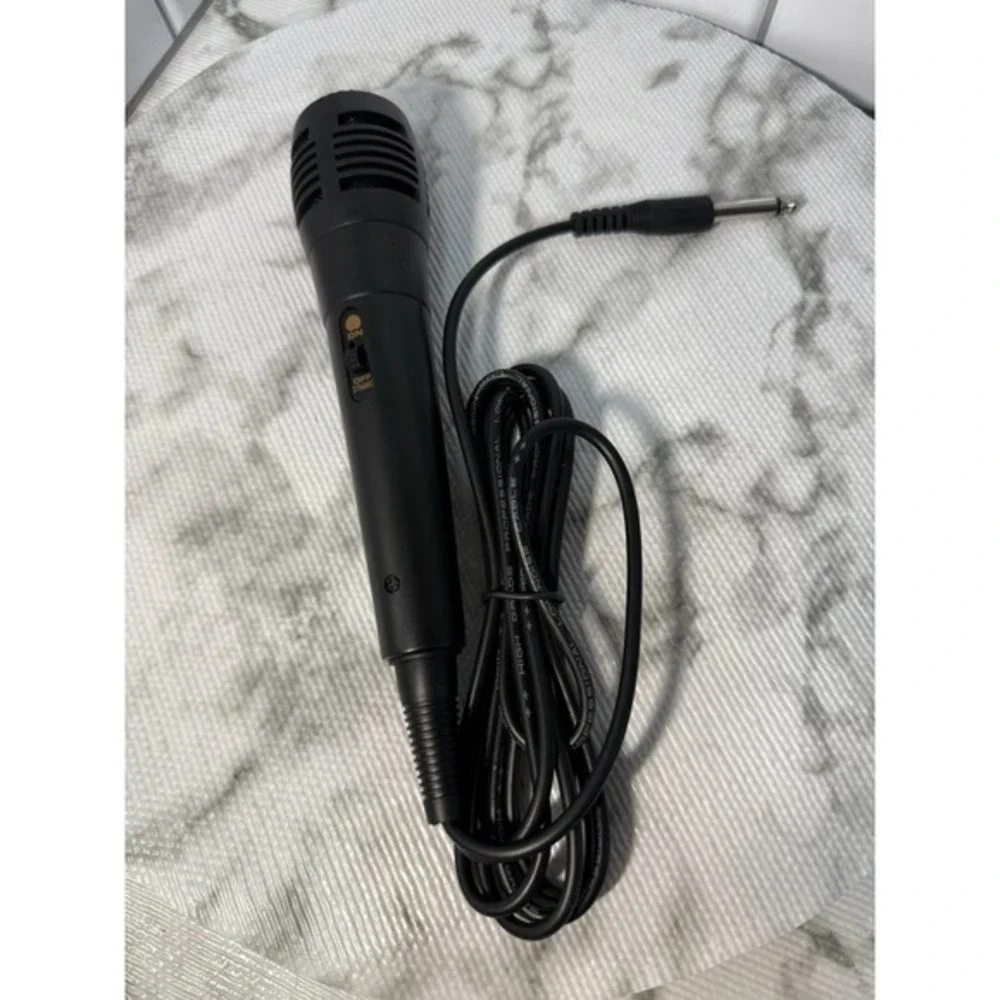 Wired‎ Dynamic Microphone 1/4